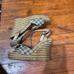 Authentic Vintage women’s Burberry Espadrilles